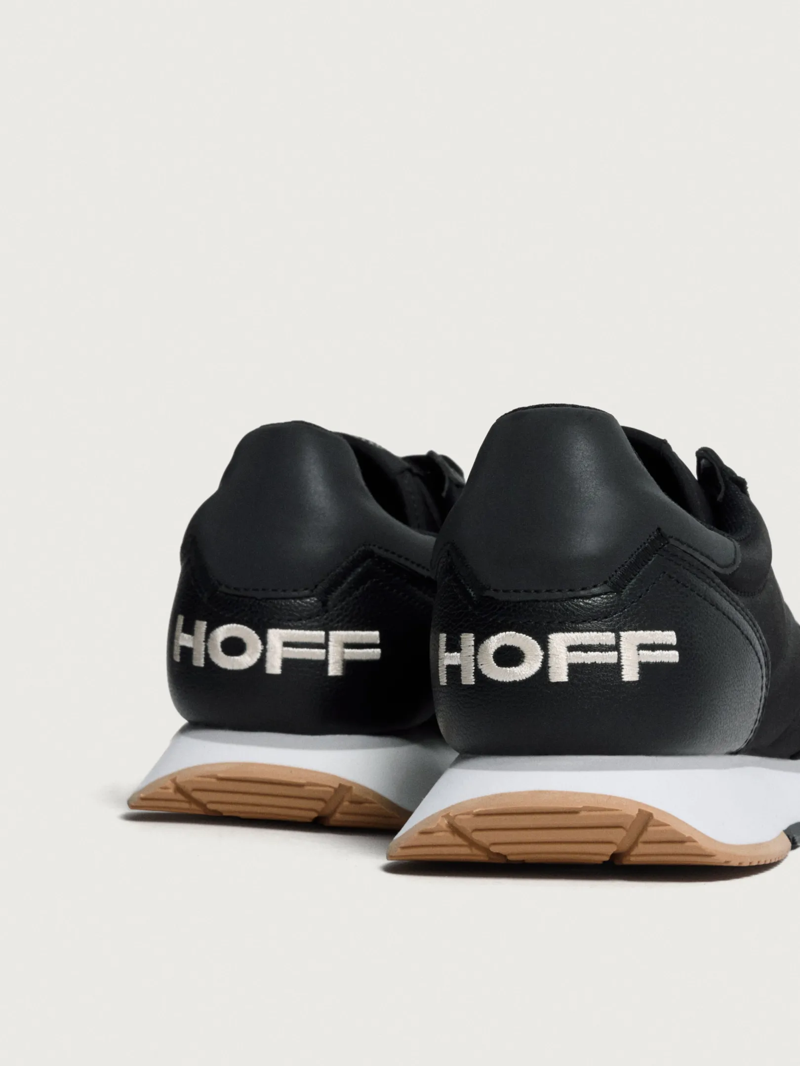 tanagra_4.webp HOFF Track & Field | TANAGRA