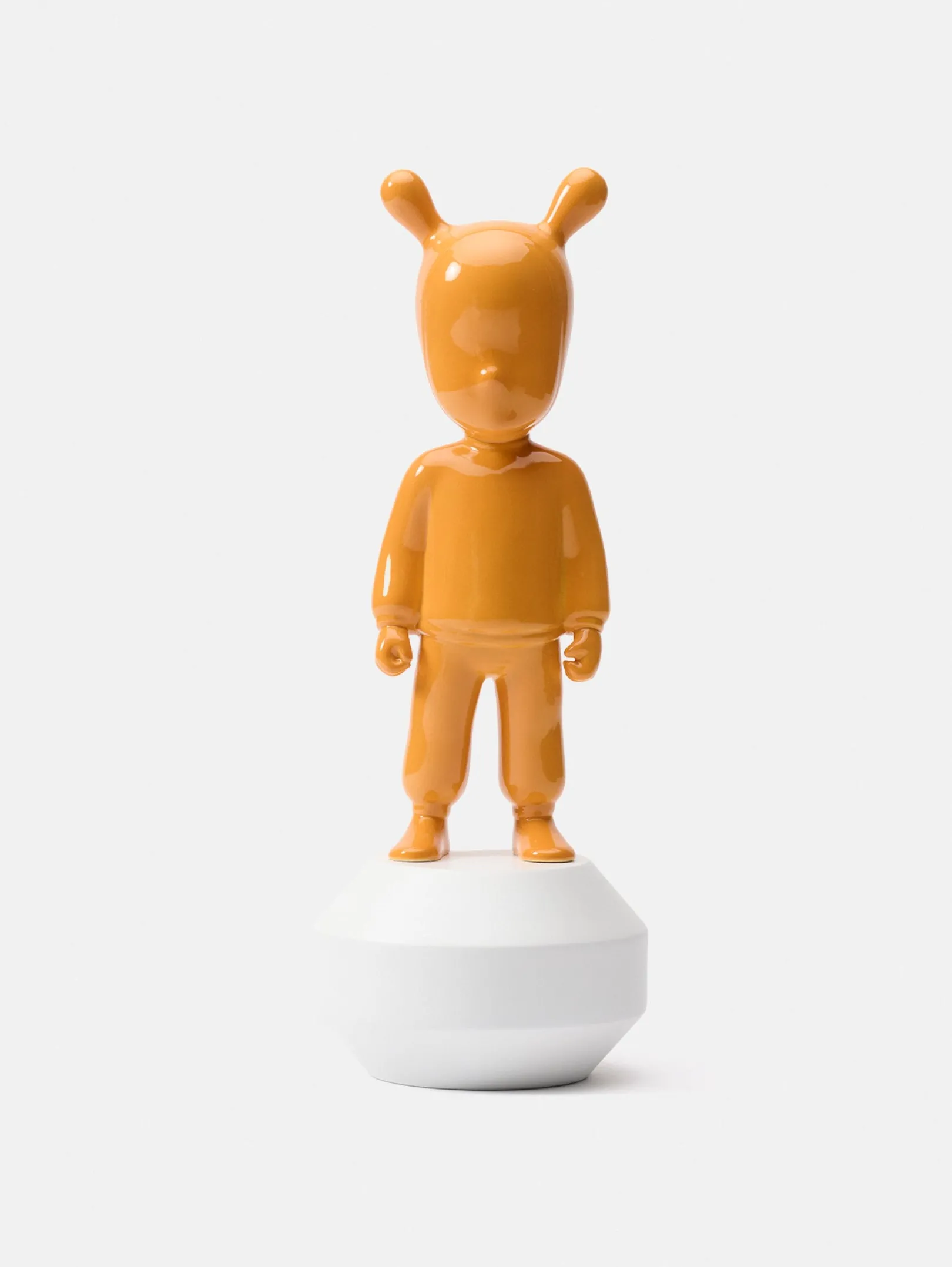 the_orange_guest_little_0.webp HOFF Deco | Deco | THE ORANGE GUEST LITTLE